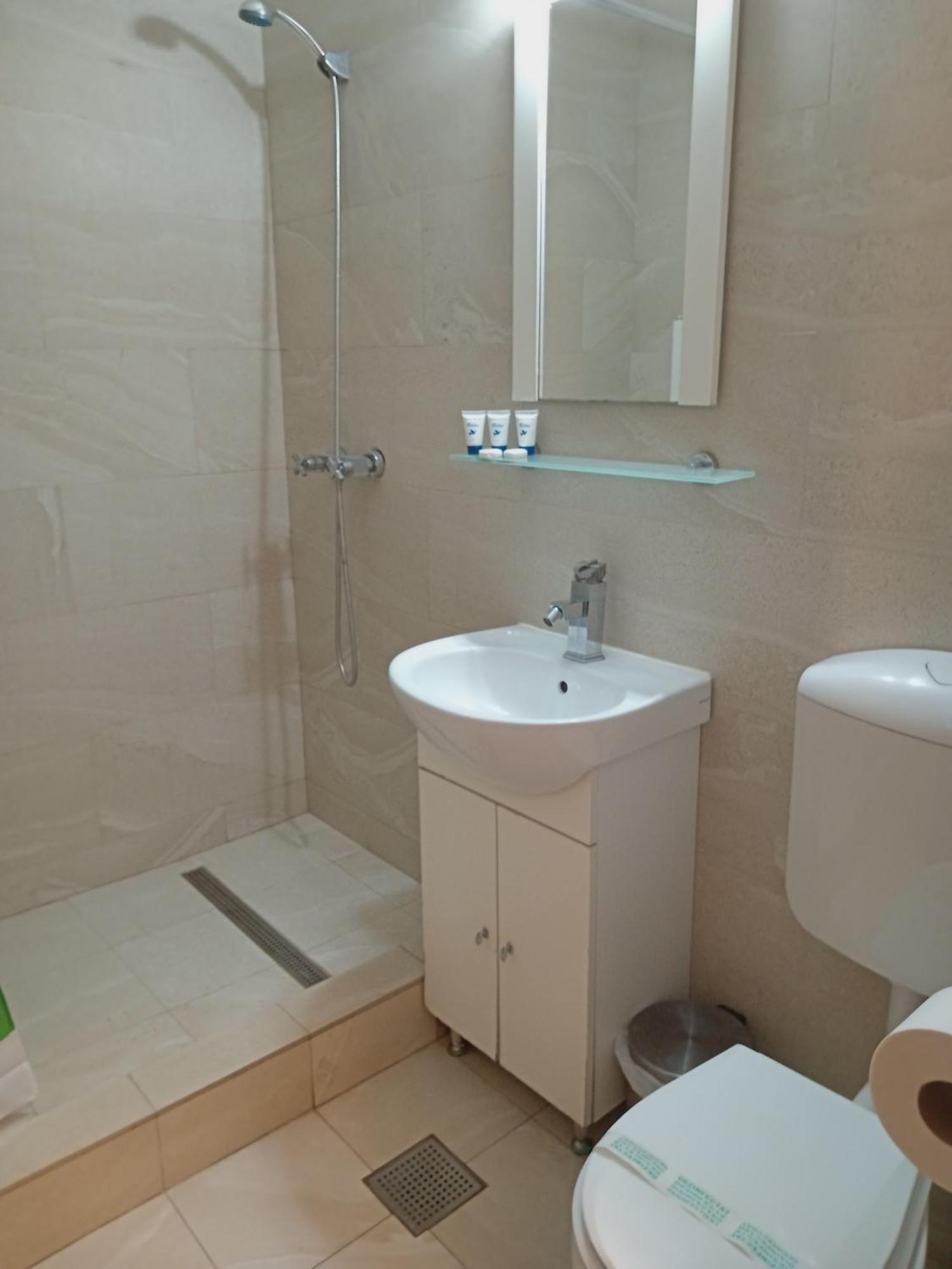 Motel Ruta 33 Αράντ Εξωτερικό φωτογραφία