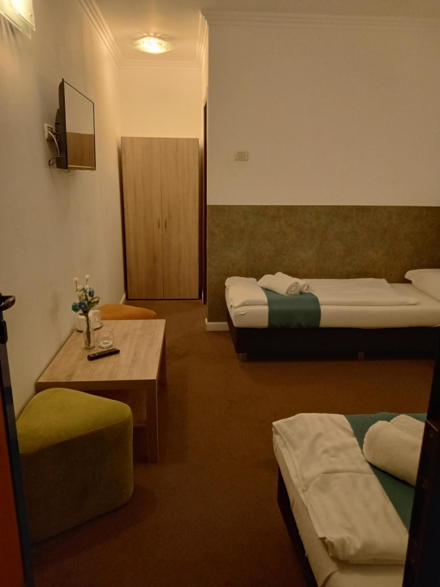 Motel Ruta 33 Αράντ Εξωτερικό φωτογραφία