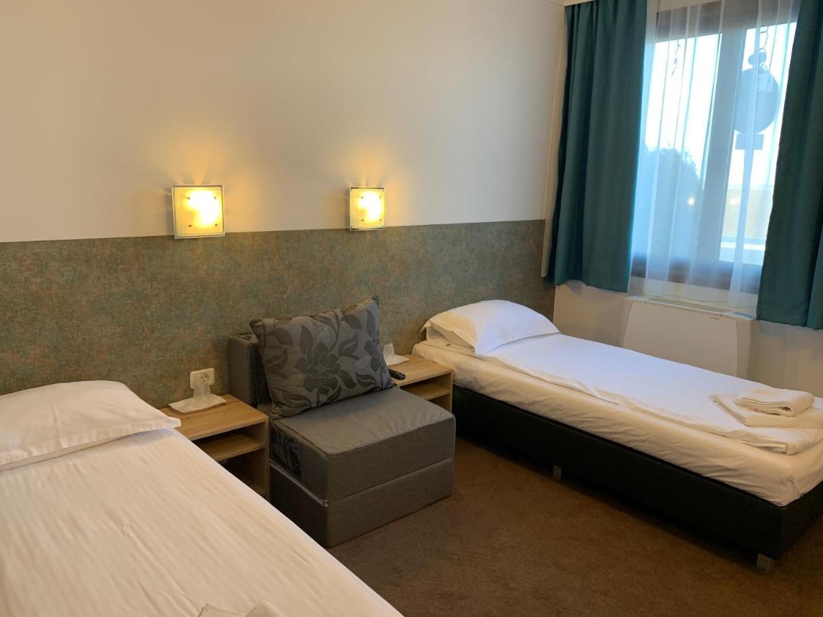 Motel Ruta 33 Αράντ Εξωτερικό φωτογραφία
